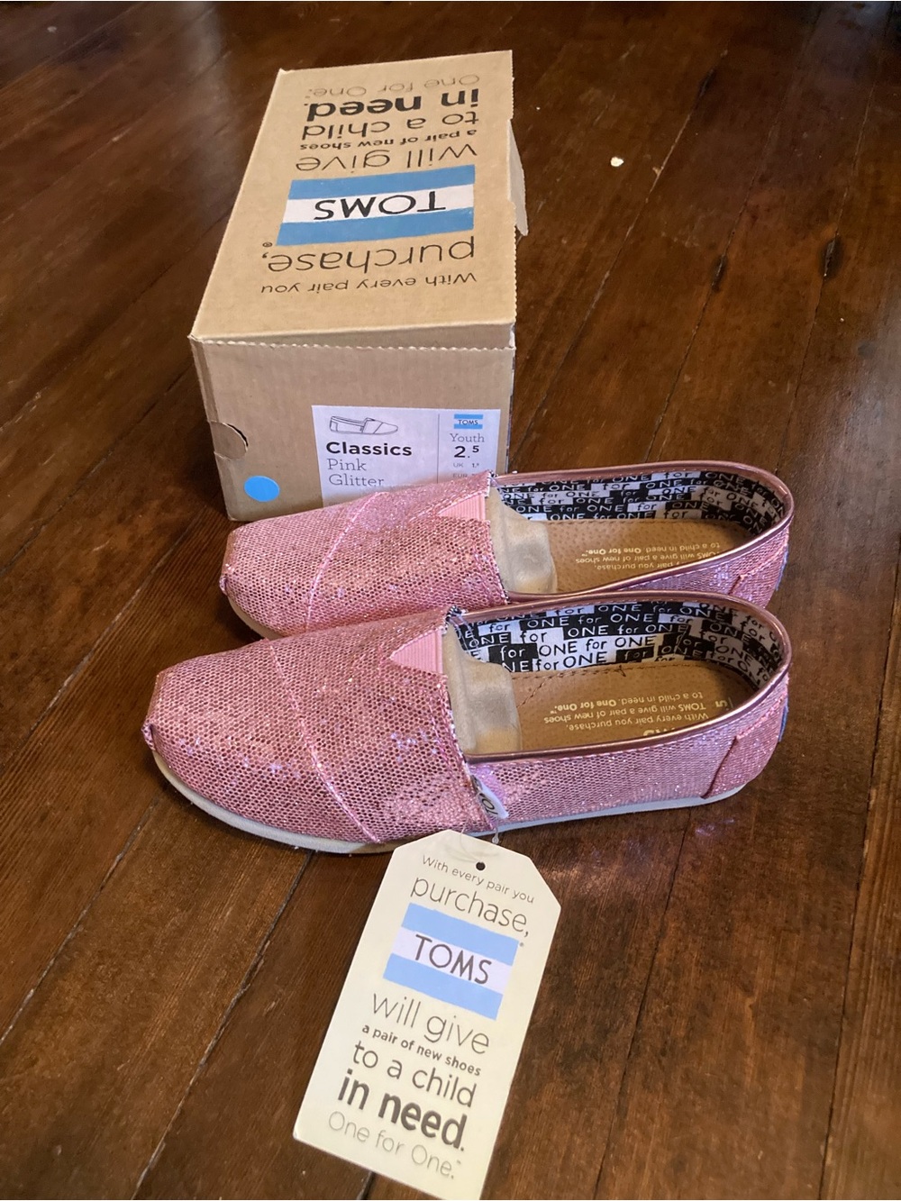 Brand new kids Toms 2.5 pink glitter